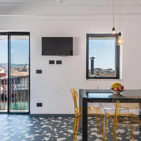 Grimaldi With Terrace By Wonderful Italy Apartment *