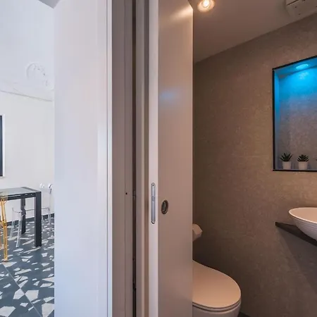 Apartment Grimaldi With Terrace By Wonderful Italy Catania